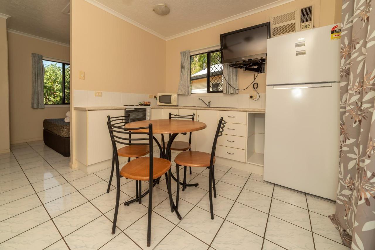 Hinchinbrook Marine Cove Resort Lucinda Exteriér fotografie