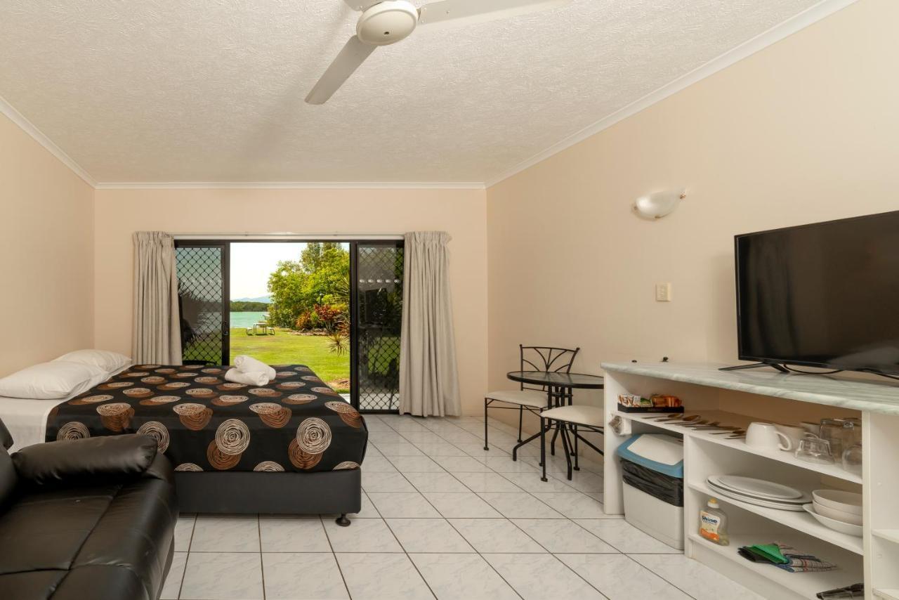 Hinchinbrook Marine Cove Resort Lucinda Exteriér fotografie